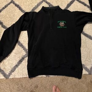 Large Black 1/4 Zip Sweatshirt North Dakota Fighting Sioux Hockey